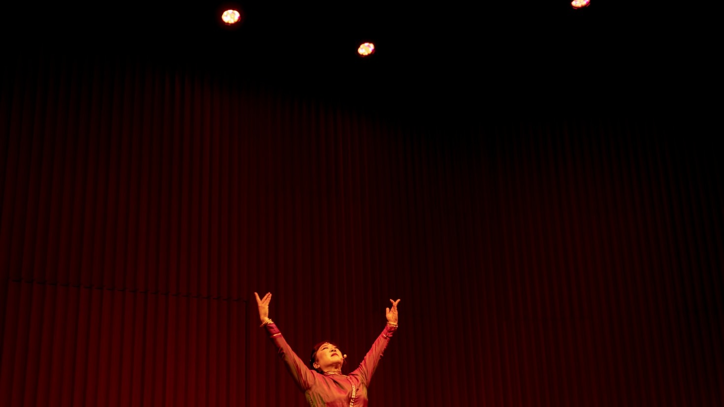 Blending Video, Audio, and Live Art